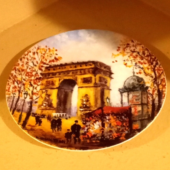 L' Arc de Triomphe du Carrousel Collector Plate - Picture 4 of 12
